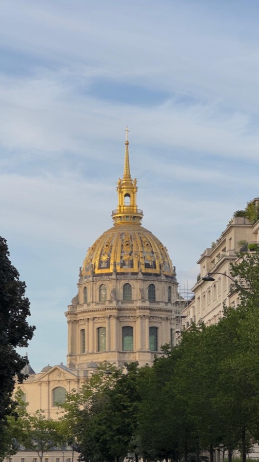 The golden dome of Les Invalides.